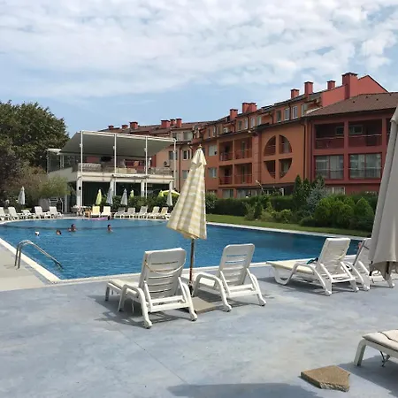 Cozy By The Sea Апартаменты